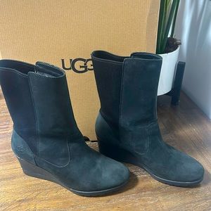 Size 9 Ugg Coraline Suede Wedge Boots Waterproof